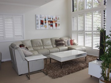 Renting out with online payment: Bright Living Area