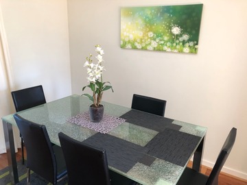 Renting out with online payment: Modern Dining Area
