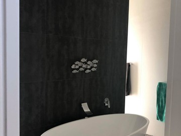 Renting out with online payment: Cozy House with Timber Floors