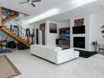 Renting out with online payment: Stunning House with Sea View