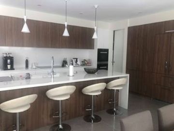 Renting out with online payment: Cozy Brick House