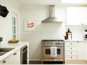 Renting out with online payment: Light-Filled Kitchen