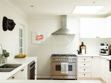 Renting out with online payment: Light-Filled House