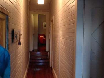 Renting out with online payment: White Hallway