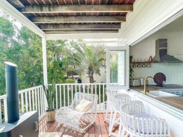 Renting out with online payment: Outdoor Fireplace Nook and Seating Area