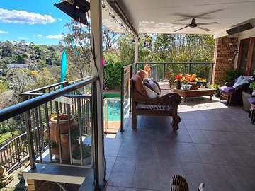 Renting out with online payment: Terrace with a View