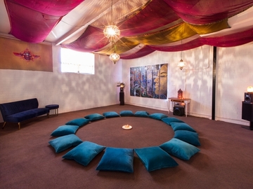 Renting out with online payment: Space that Promotes Healing and Connection