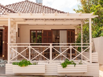 Renting out with online payment: Stunningly Renovated Tuscan Farmhouse