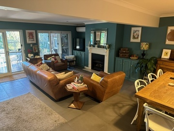 Renting out with online payment: Cozy House in Denistone East