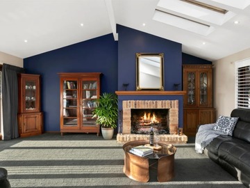 Renting out with online payment: Lounge Area with Fireplace