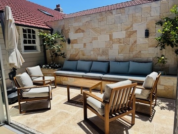 Renting out with online payment: Alfresco Courtyard