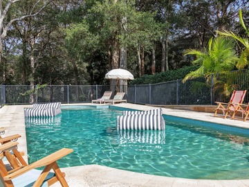 Renting out with online payment: CASA QUEENIE